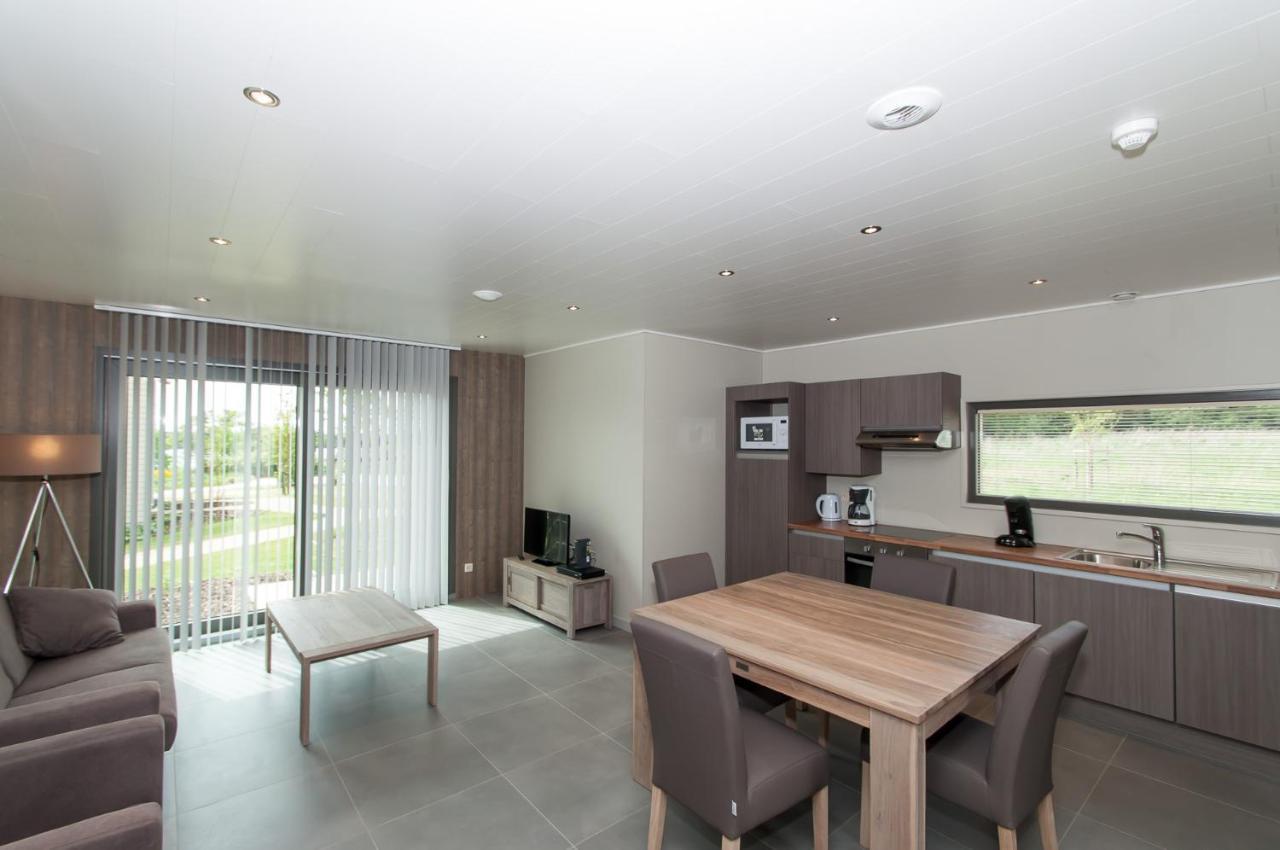 Golden Lakes Village Ardennes Boussu-lez-Walcourt Εξωτερικό φωτογραφία